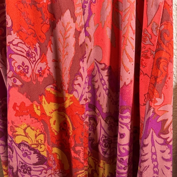 Urban Outfitters Paisley Red Pink Patterned Backless Mini Dress Sz Small - Picture 6 of 8